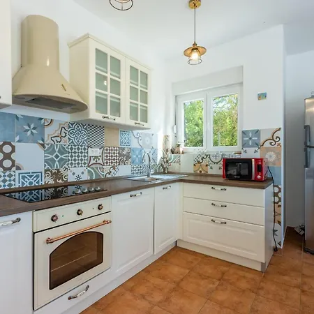 Aqua Holiday home