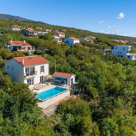Aqua Holiday home